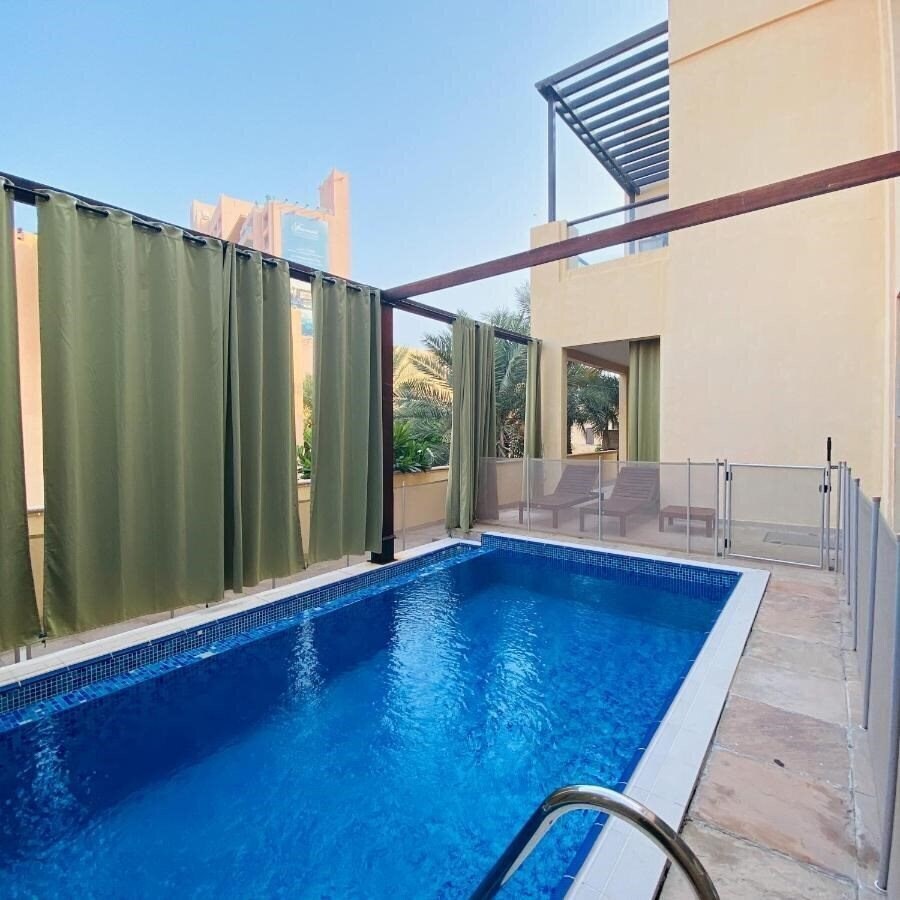 Готель Mina Al Fajer Villas 4*